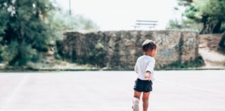 Jakie wsparcie otrzymują rodzice zastępczy od państwa?