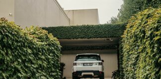Ile pali Land Rover velar?